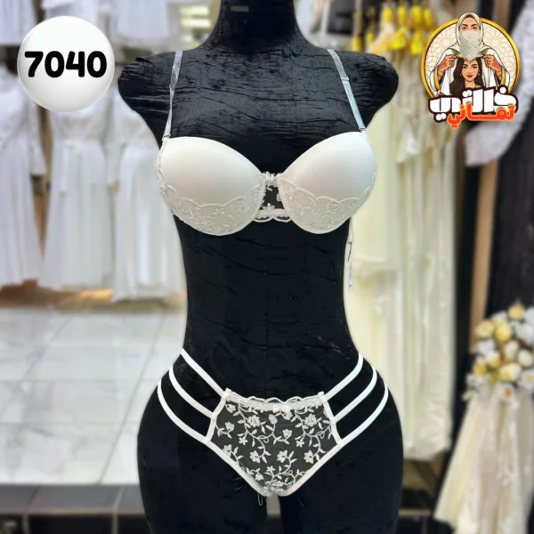Ensemble de lingerie blanc élégant للعروس عروس